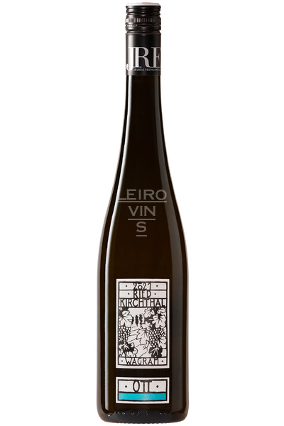 Bernhard Ott - Gruner Veltliner RIED KIRCHTHAL Feuersbrunn OWWA0259a.jpg
